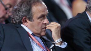Platini aspirará a presidencia de FIFA