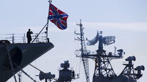 Fue una despedida ignominiosa para un buque que fue bautizado originalmente con el nombre de Slava, o “gloria”.