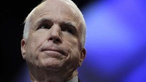 McCain promoverá educación para niños de bajos ingresos