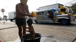 Una ola de calor azota Filipinas con hasta 52