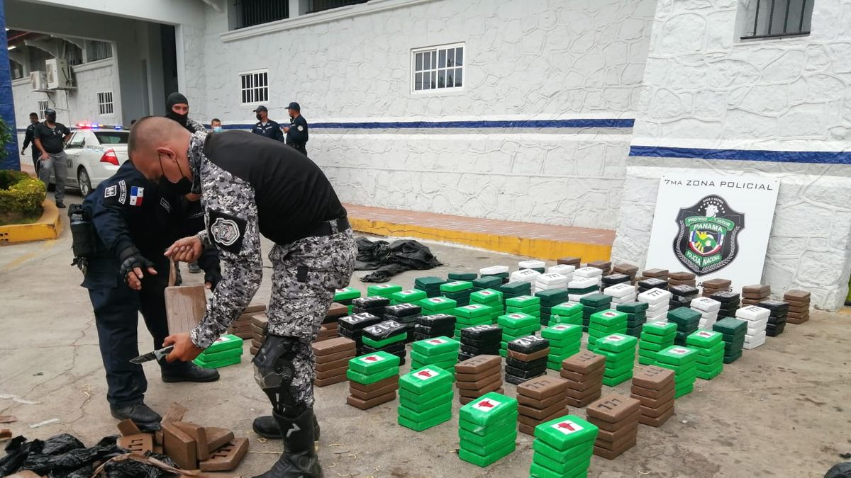 Incautan Más De 300 Paquetes De Presunta Droga En El Uverito