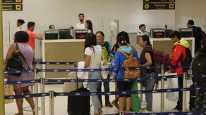 Migración prohíbe la entrada a más de 3