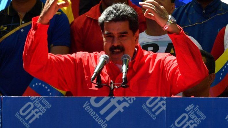 Maduro apela al fervor de sus más fieles seguidores frente a bloqueo de EEUU