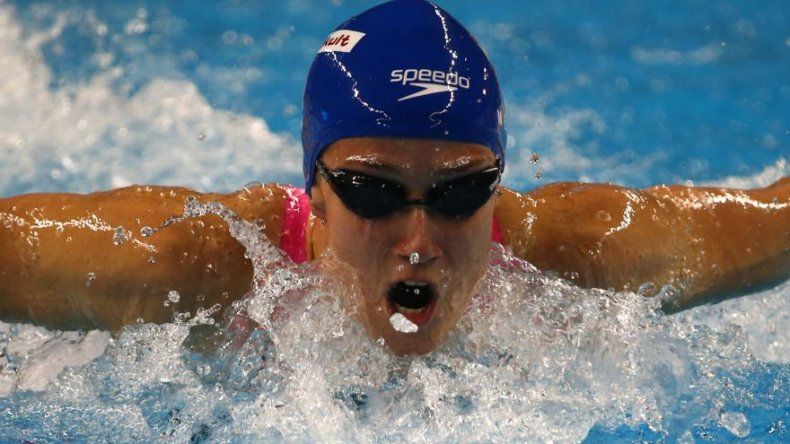 Belmonte gana en 800 m libre y suma su tercer oro mundial en Doha