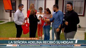 Telemetro entrega casa nueva por sus 40 años