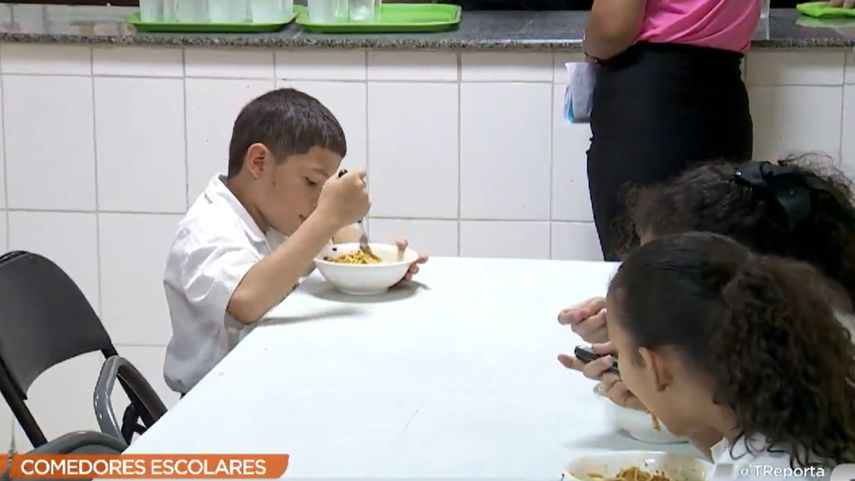 Comedores escolares de San Miguelito benefician a miles de estudiantes.