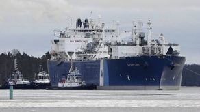El gigante energético ruso Gazprom suspendió las exportaciones de gas a la vecina Finlandia en mayo, bajo el argumento de que Helsinki se negó a hacer los pagos en rublos, algo que el presidente Vladimir Putin ha exigido a los países europeos desde que Rusia invadió Ucrania el 24 de febrero.