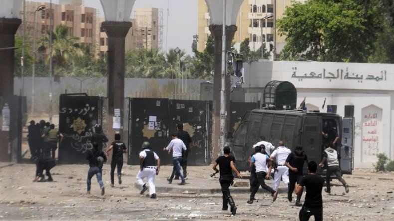 Egipto condena a 170 partidarios de Morsi