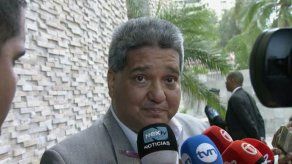 Certificación fue emitida por una especialista