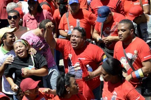 Proponen legalizar a venezolanos que llegaron a EEUU