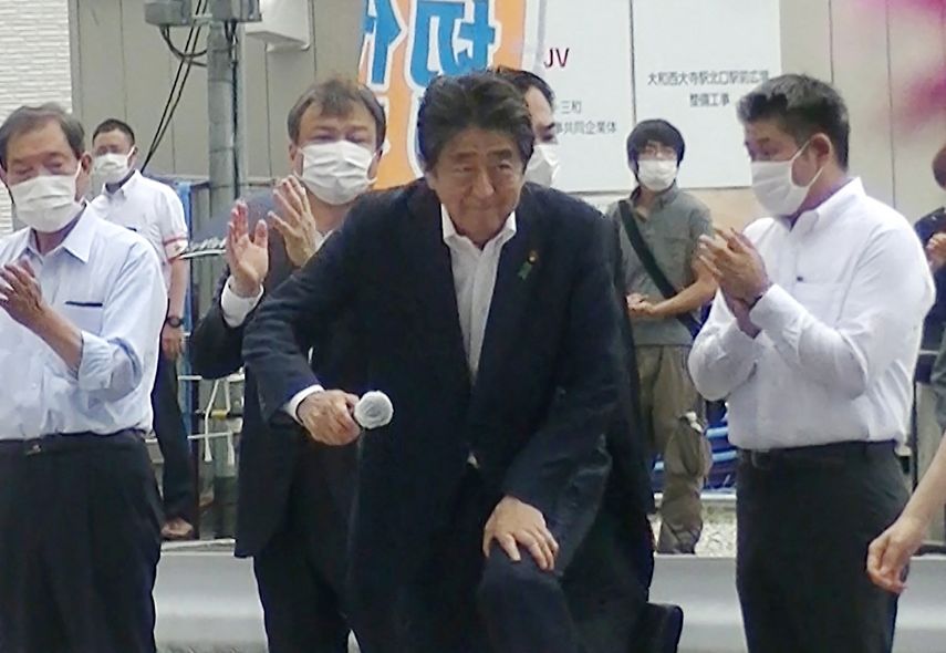 Shinzo Abe estaba en un mitin político cuando fue atacado.