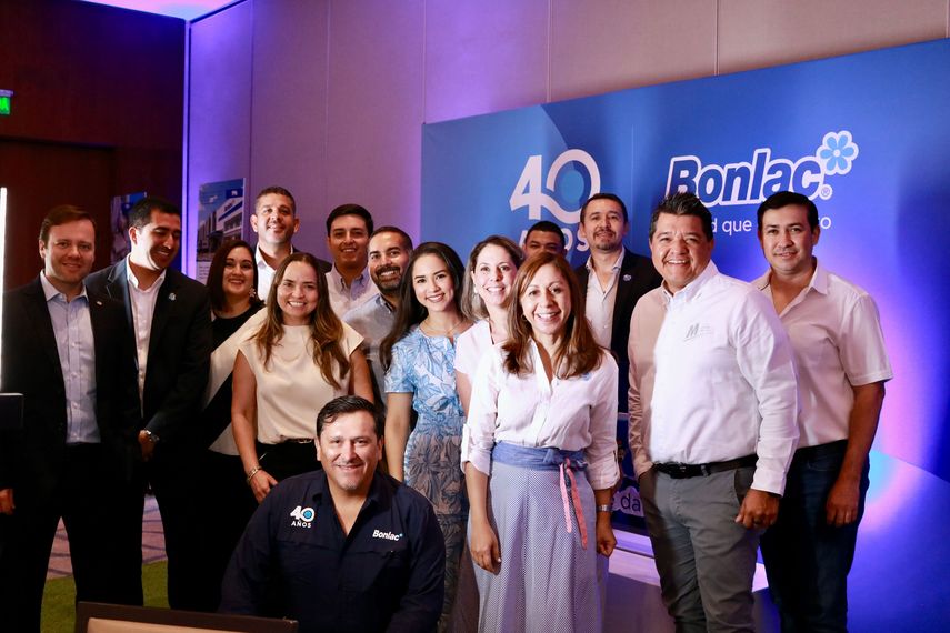 Bonlac celebra 40 años de aniversario.