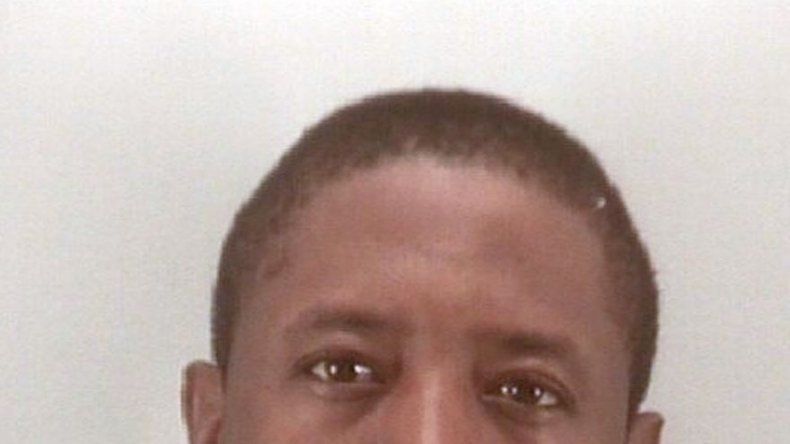 Hombre acusado de matar mujer e hijas en North Carolina