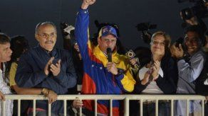 Partido de Capriles acusa al Gobierno de Chávez de comprar a 2 diputados