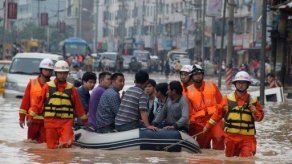 Al menos doce muertos por lluvias torrenciales en China