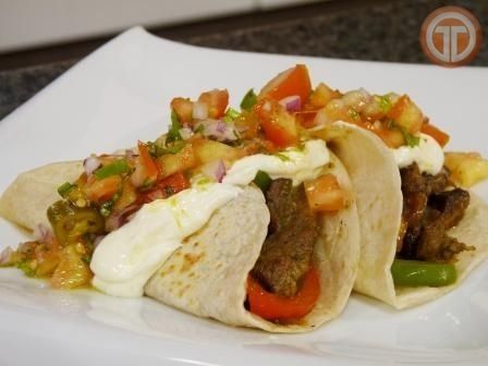 Fajitas de falda con pico de gallo