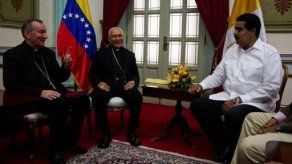 Maduro dice no calló ninguna verdad en reunión con cúpula de Iglesia