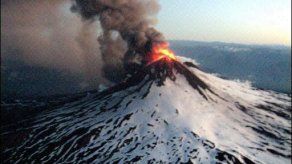 Volcán en erupción es el Chaitén no el Michimahuida