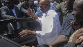 Presidente Wade felicita a Sall sin esperar a la publicación