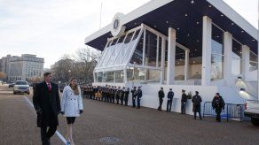 EEUU: Realizan ensayo de indumentarias de juramentación