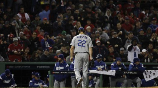 Sale y Kershaw decepcionan en 1er juego de Serie Mundial
