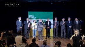 Lula anuncia como ministro de Hacienda a exalcalde de Sao Paulo Fernando Haddad