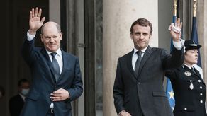 Olaf Scholz, canciller de Alemania y Emmanuel Macron, presidente de Francia.