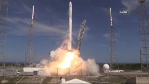 Despega cohete con carga para la Estación Espacial