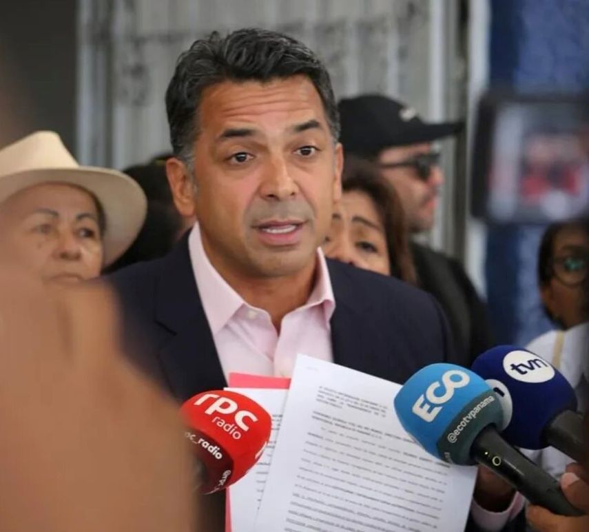 Ex candidato presidencial Ricardo Lombana