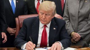 Exmodelo de Playboy logra acuerdo para divulgar presunto affaire con Trump