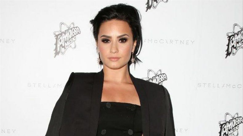 Demi Lovato: Las hermanas Kardashian me ayudaron a aceptar mi cuerpo