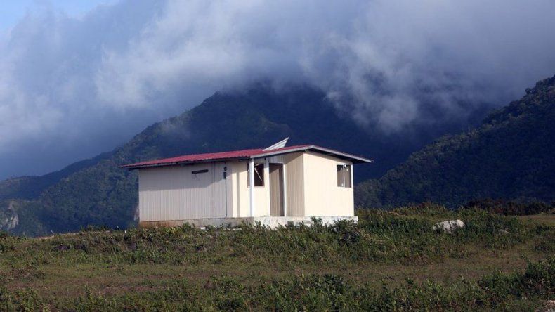 Prado pide al Miviot materiales de calidad en construcción de casas en Llano Tugrí