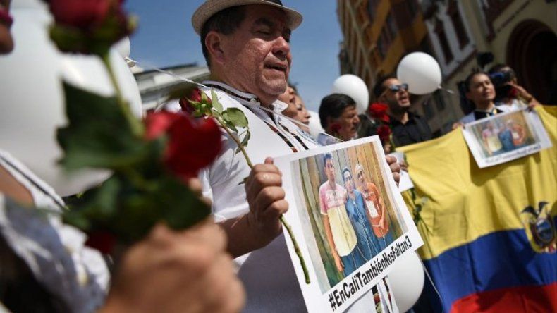 Familia de ecuatorianos asesinados piden apoyo internacional