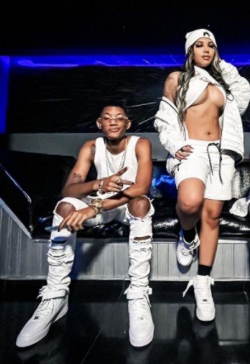 Anyuri graba producción musical junto a Robi Guid