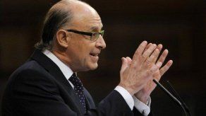 Ministro de Hacienda español baraja una subida del IVA