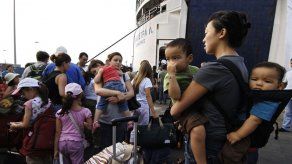 Casi un centenar de pasajeros heridos en el choque de un ferry en Japón