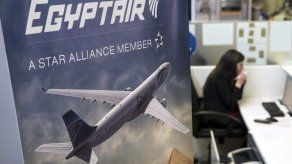Egipto insiste en que es prematuro afirmar que el avión se ha estrellado