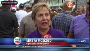 Ex Presidenta Moscoso asiste al cierre de campaña de Arias