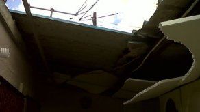Ventolina desprende techo de una residencia en San Pedro N°2