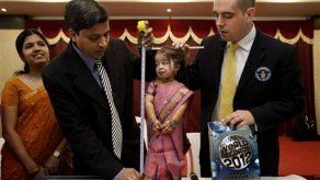 Mujer más pequeña del mundo quiere ser actriz de Bollywood