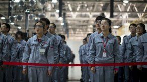 Kerry pide a China dar más acceso a internet