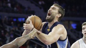 Gasol empata marca con 38 puntos; Grizzlies vencen a Pistons