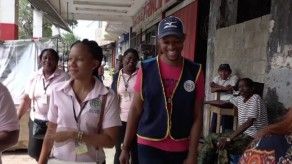 Pelenchín Caballero realiza trabajo comunitario en Municipio de Colón
