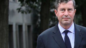 Condenan a 3 años de libertad condicional a socio de jefe de campaña de Trump