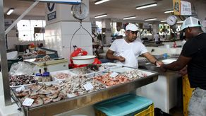 El Mercado de Mariscos actual se convertirá en un mercado artesanal.