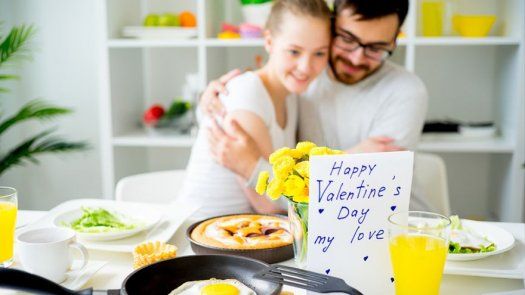 Deleita a tu pareja con un desayuno romántico en san valentín