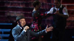 Rubén Blades pide leyes que promuevan igualdad para mujeres