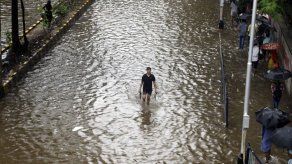 India: 3 muertos y 20 desaparecidos tras rotura de presa