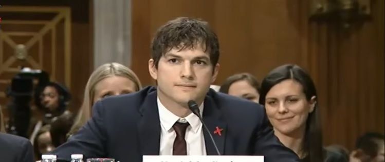 Ashton Kutcher reclama en el Senado para combatir la explotación infantil