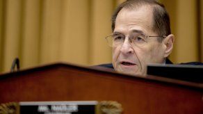 Investigan a 60 allegados de Trump por posible obstrucción de justicia